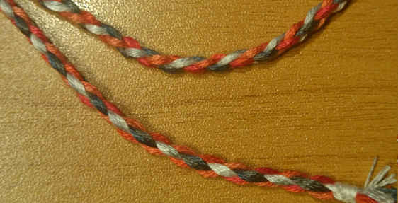 Four-strand round braid how-to Friendship bracelet  Paracord bracelet  tutorial, Rawhide braiding, 4 strand round braid